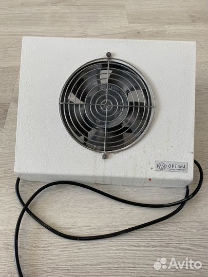 Вытяжка для маникюра