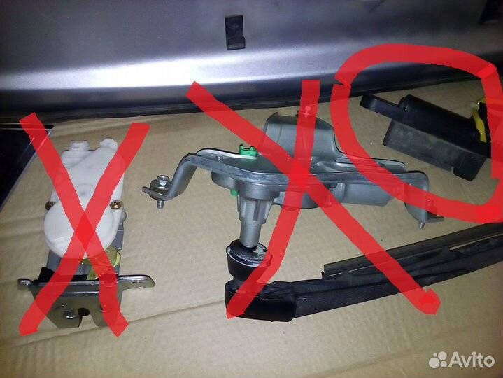 Outlander XL 2007-2012 ручка крышки багажника