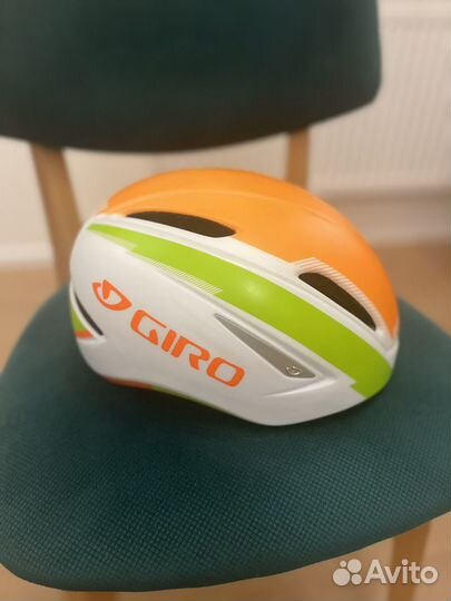 Велошлем giro