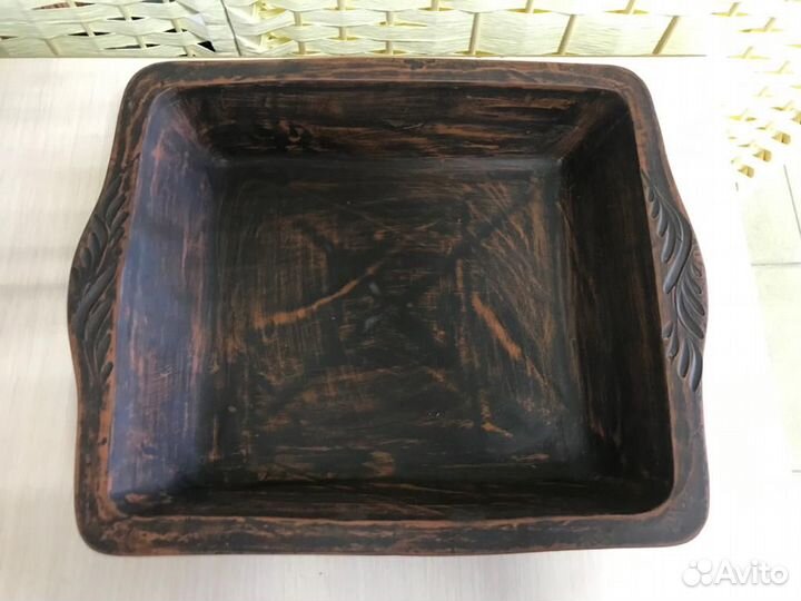 Противень для запекания из глины