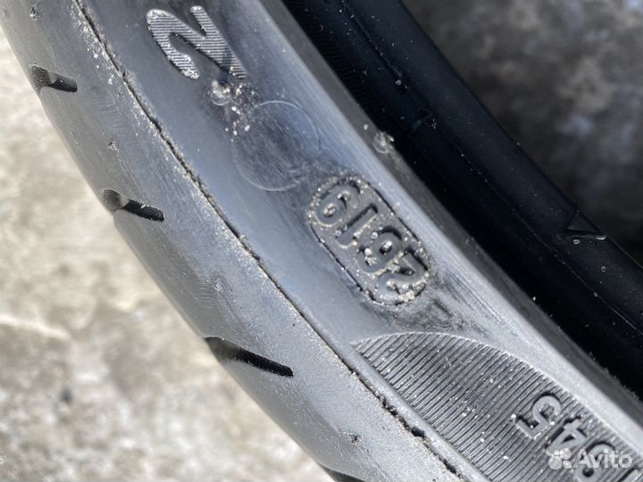 Pirelli P Zero 235/35 R20 и 265/30 R20