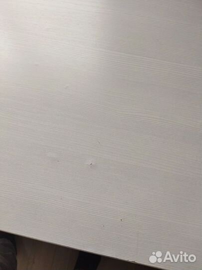 Детский письменный стол