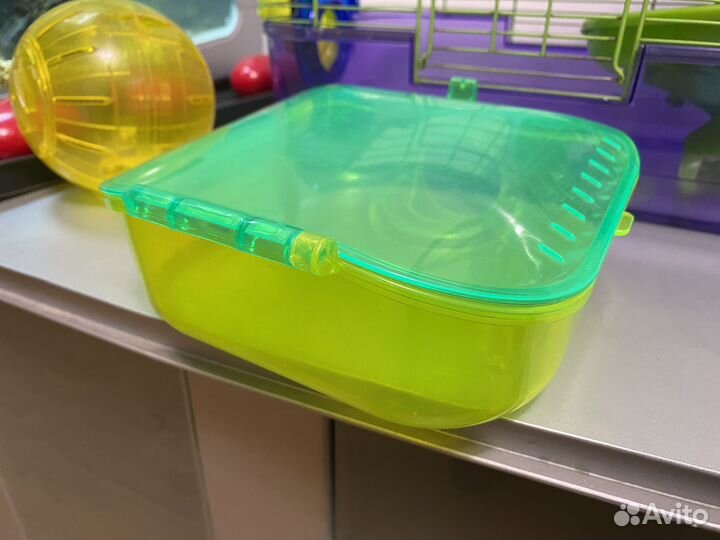 Клетка, домик, принадлежности для хомяка