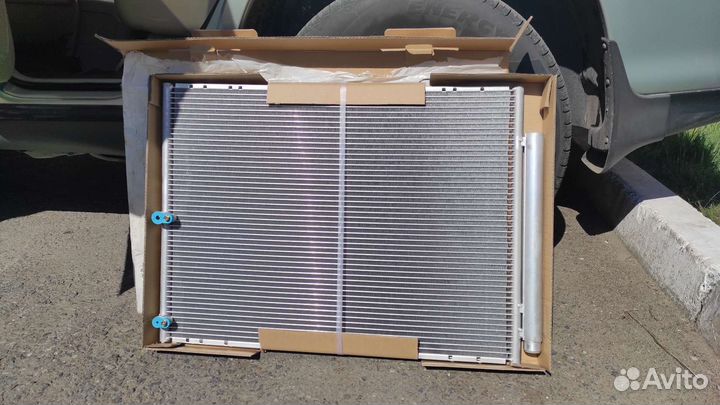 Радиатор кондиционера Lexus RX 2