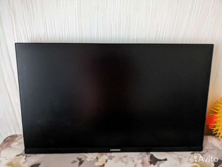 Монитор 2k Samsung s24h850qfi