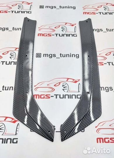 Сплиттеры под карбон в задний бампер BMW G20