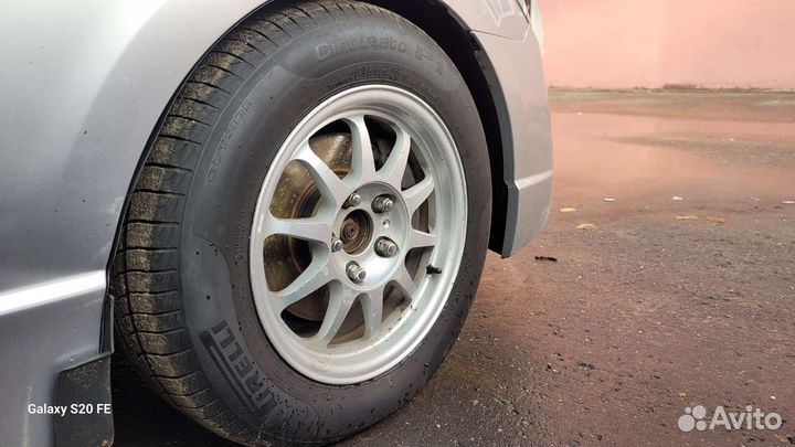 Летняя резина Pirelli 195/65/15 Б/У