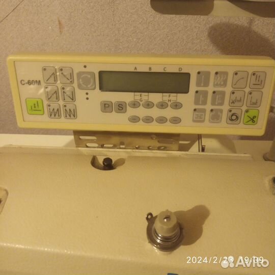 Швейная машина jack