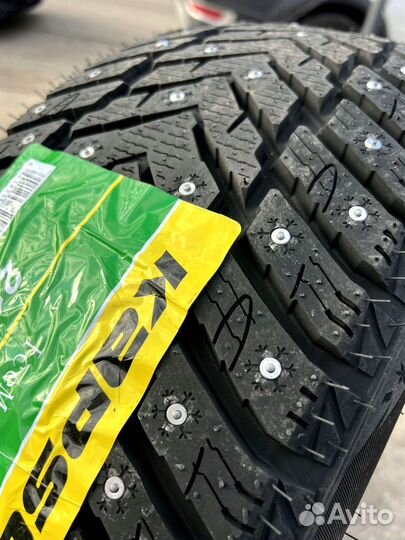 Kapsen IceMax RW516 235/60 R18 139T