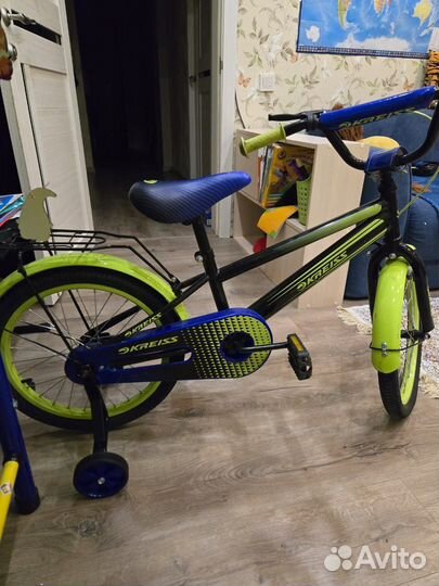 Детский трехколесный велосипед