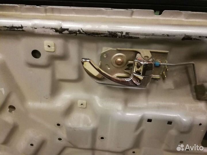 Дверь на kia sorento