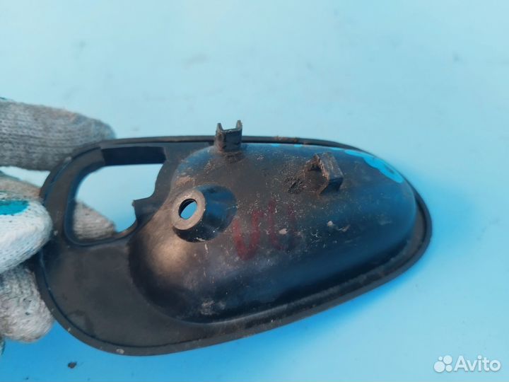 Накладка ручки двери для Mitsubishi Carisma