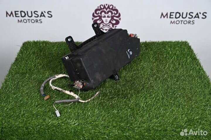 Блок предохранителей Jaguar F-Pace JGA 2016