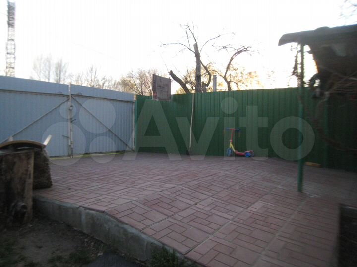 Дом 61 м² на участке 3 сот.