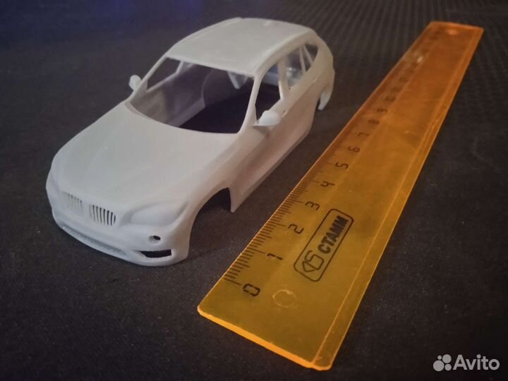 Модели автомобилей (LCD)