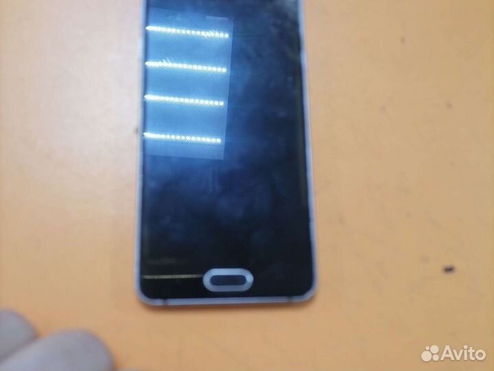 Телефон samsung a3 2016