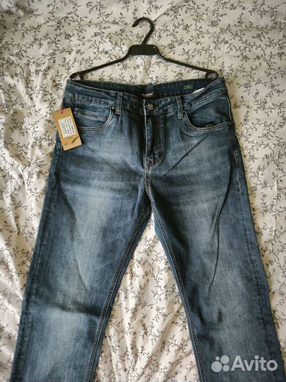 Джинсы