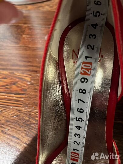 Босоножки NOW Италия 38 размер