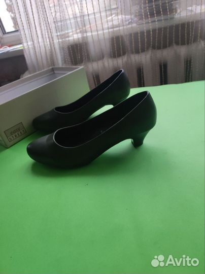 Туфли женские 39 размер