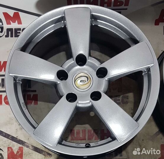 Диски, колеса, литые Bmw r16; 5x120; цо 74,1