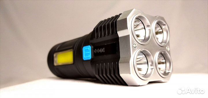 Фонарь прожектор 1000 метров свет мощный