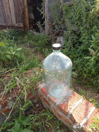 Бутылка стеклянная 20 литров