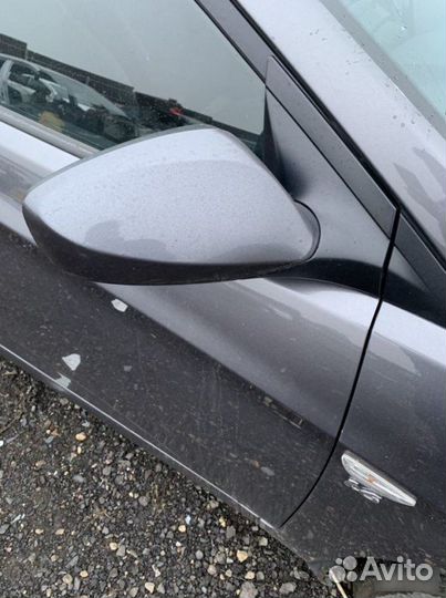 Зеркало правое Hyundai Solaris