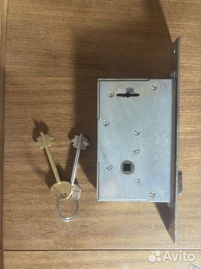 Дверной замок