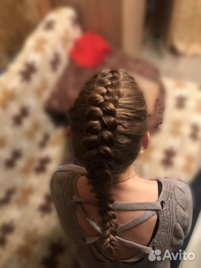 Плетение косичек, локоны