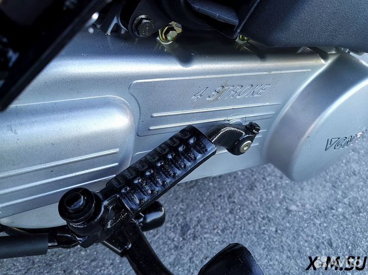 Скутер X-motors naked(красный)