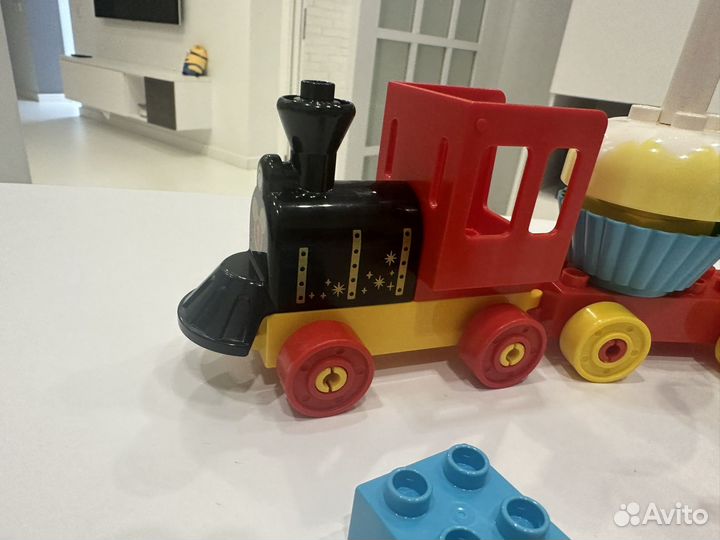 Lego Duplo 10941 - Поезд на День Рождения