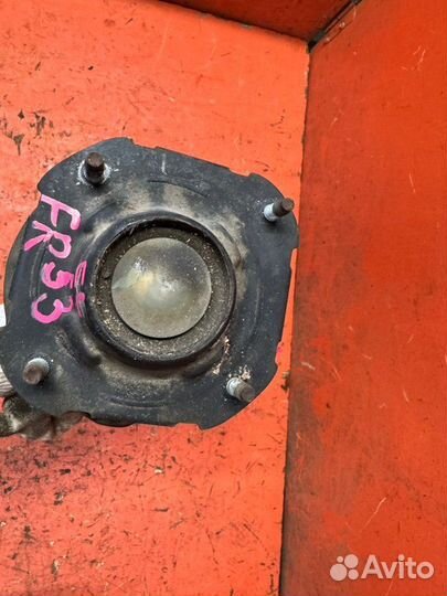 Стойка подвески передняя правая Toyota Corsa EL53