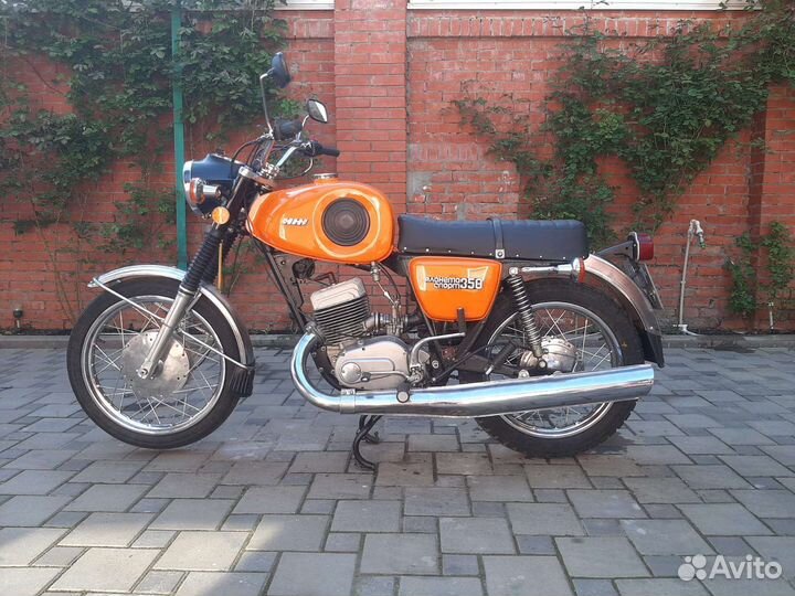 Мотоцикл Иж планета спорт