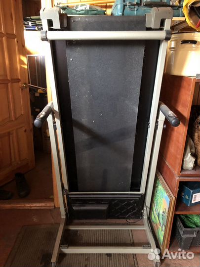 Электрическая беговая дорожка Torneo linia t-203