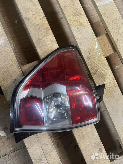 Задние фары