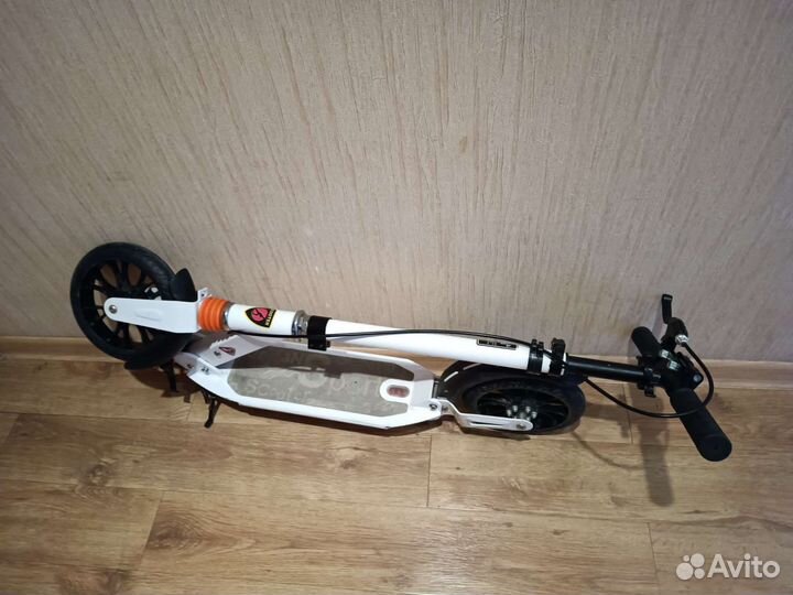 Самокат urban scooter