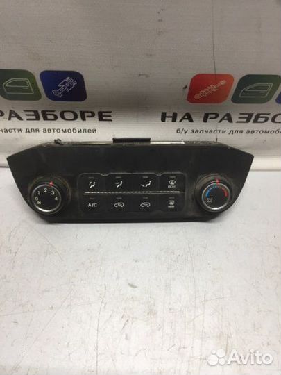 Панель управления климат-контролем Kia Sportage 3