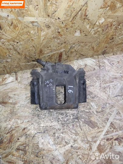 Суппорт тормозной передний правый Renault Megane 2