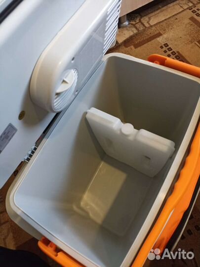 Автомобильный холодильник бу