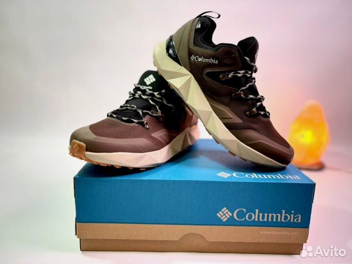 Кроссовки Columbia модные