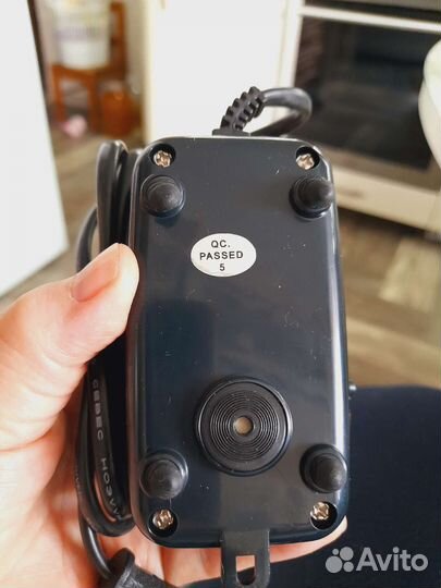 Компрессор для аквариума uniStar Air 2000-1