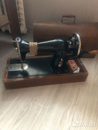 Швейная машина бу