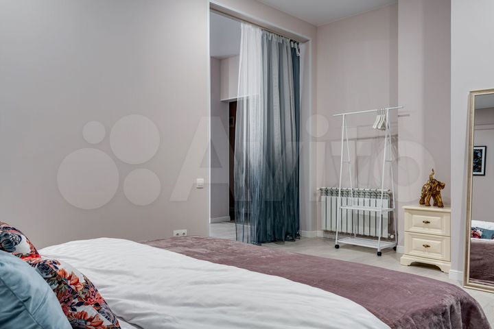 2-к. квартира, 50 м², 3/3 эт.