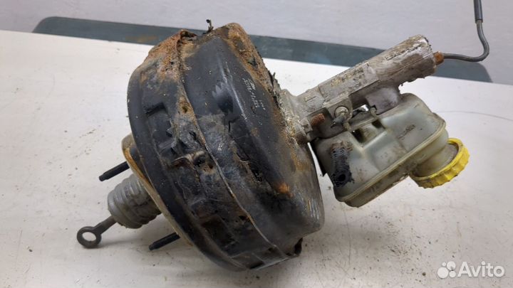 Цилиндр тормозной главный Ford Maverick, 2002