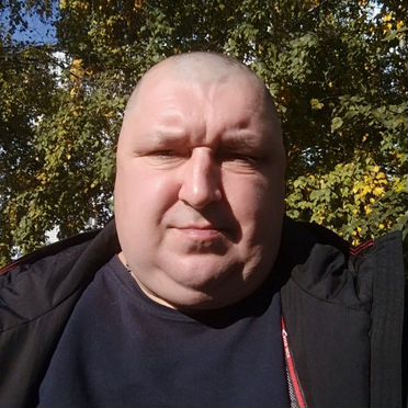 Охранник, сторож на базу, сотрудник на производств