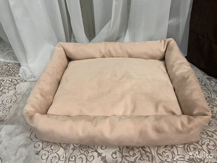 Лежанка для животных кошек собак