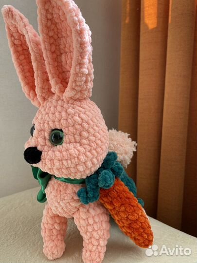 Плюшевый зайка ручной работы