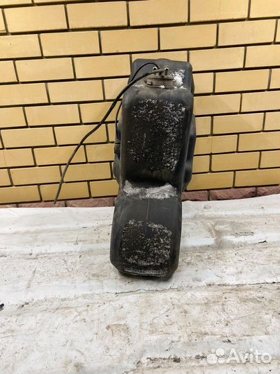 Бак AdBlue Renault T, Volvo FH С кронштейном