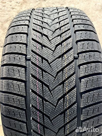 iLink SnowGripper II 275/45 R20 75U