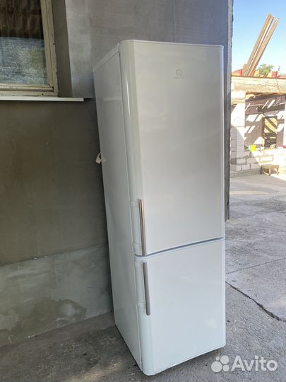 Холодильник indesit бу